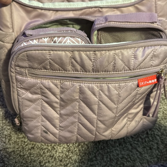 Skip Hop Diaper bag like new. - Picture 2 of 8